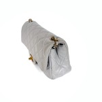 シャネル クラシック フラップ バッグ